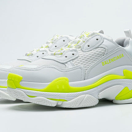 Men's Balenciaga Triple S Sneaker Shoes V33