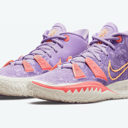 Men's Kyrie 7 Daughter Azurie Shoes