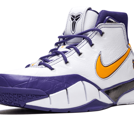 Men's Air Kobe 1 Close Out Shoes