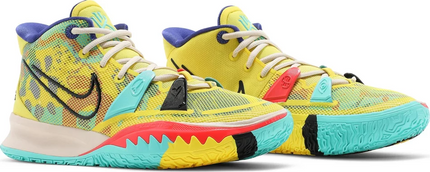 Men's Kyrie 7 Ã¢â‚¬Ëœ1 World 1 PeopleÃ¢â‚¬â„¢ Shoes