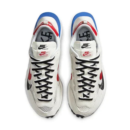 Men's Nike Vaporwaffle Sacai Sail Shoes