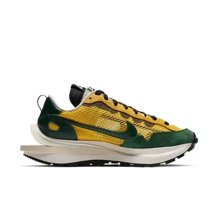 Men's Nike Vaporwaffle Sacai 'Tour Yellow' Shoes