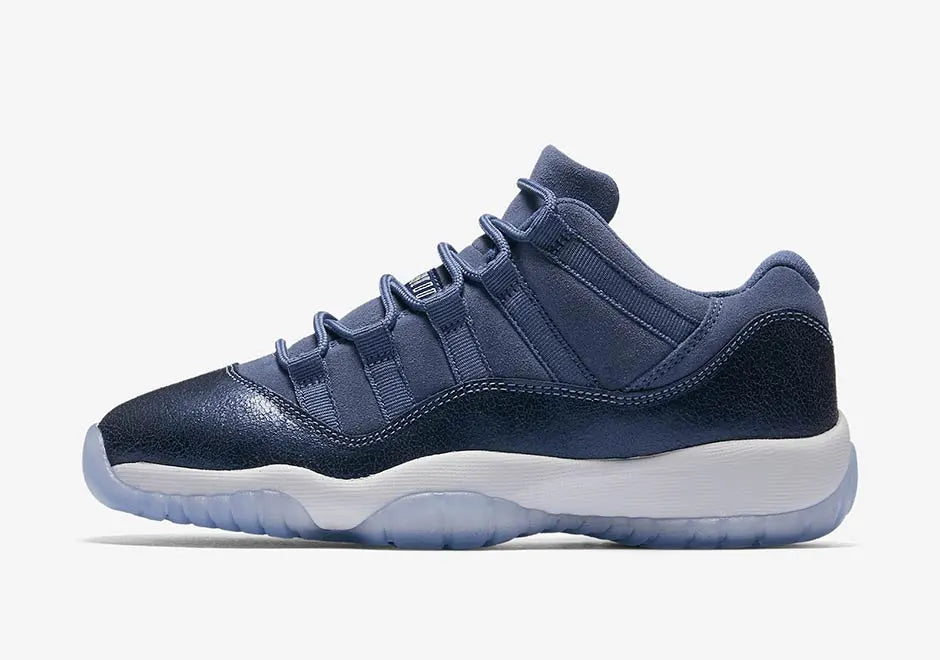 Men's Nike Air Jordan 11 Blue Moon Shoes
