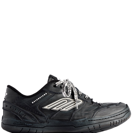 Men' Balenciaga Hamptons Worn-out Trainers Black Sneaker